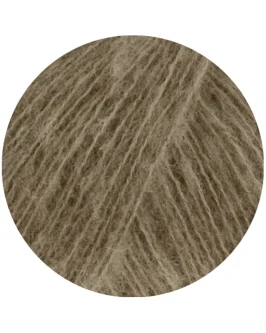 <span class="yarn-title">Soffio</span> <span class="yarn-color">26 Taupe</span>