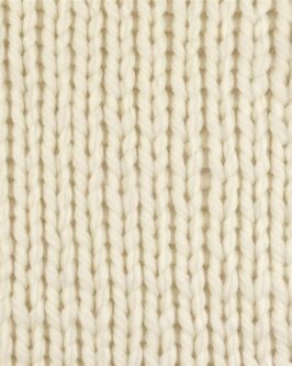 <span class="yarn-title">Fire</span> <span class="yarn-color">94 Offwhite</span>