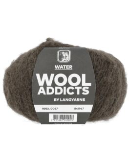 <span class="yarn-title">Water</span> <span class="yarn-color">67 Dark Brown</span>