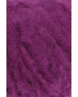 <span class="yarn-title">Desire</span> <span class="yarn-color">66 Velvet</span>
