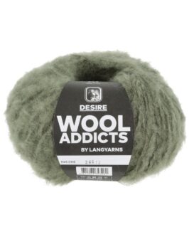 <span class="yarn-title">Desire</span> <span class="yarn-color">118 Spirulina</span>