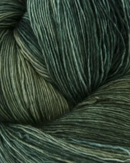 <span class="yarn-title">Marina</span> <span class="yarn-color">37 Arboretum (Grün)</span>