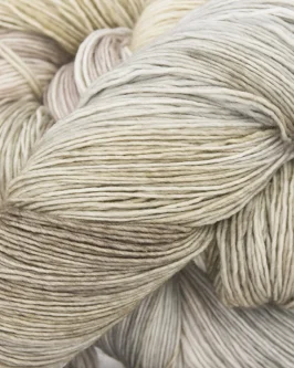 <span class="yarn-title">Marina</span> <span class="yarn-color">6977 Suede (Beige)</span>