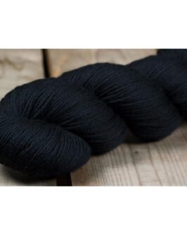 <span class="yarn-title">Cheeky Merino Joy</span> <span class="yarn-color">60 Schwarzer Kater</span>