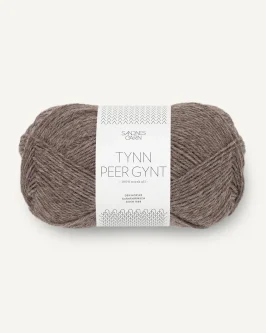 <span class="yarn-title">Tynn Peer Gynt</span> <span class="yarn-color">2652 Mellombrun Melert</span>