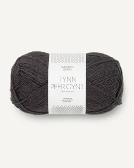 <span class="yarn-title">Tynn Peer Gynt</span> <span class="yarn-color">3800 Bristol Black</span>