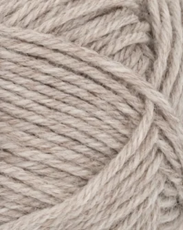 <span class="yarn-title">Peer Gynt</span> <span class="yarn-color">2650 Gråbeige Melert</span>