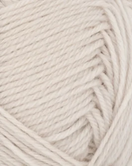 <span class="yarn-title">Sisu</span> <span class="yarn-color">2319 Lys Kalk</span>