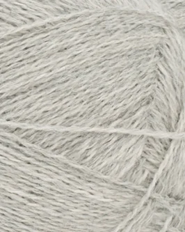 <span class="yarn-title">Alpakka Følgetråd</span> <span class="yarn-color">1032 Lys Gråmelert</span>