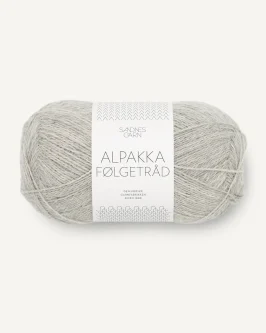 <span class="yarn-title">Alpakka Følgetråd</span> <span class="yarn-color">1032 Lys Gråmelert</span>