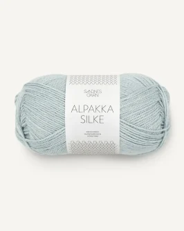 <span class="yarn-title">Alpakka Silke</span> <span class="yarn-color">7521 Lys Gråblå</span>