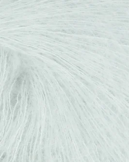 <span class="yarn-title">Tynn Silk Mohair</span> <span class="yarn-color">5811 Arctic Ice</span>