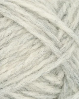 <span class="yarn-title">Fritidsgarn</span> <span class="yarn-color">1021 Lys Gråmelert</span>