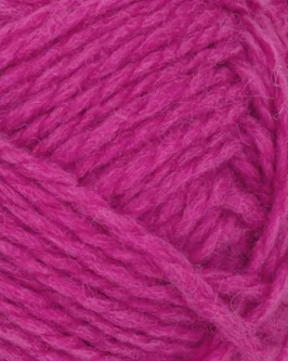 <span class="yarn-title">Fritidsgarn</span> <span class="yarn-color">4627 Cerise</span>