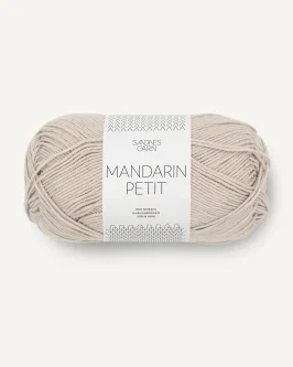 <span class="yarn-title">Mandarin petit</span> <span class="yarn-color">2205 Khaki</span>