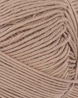 <span class="yarn-title">Mandarin petit</span> <span class="yarn-color">3051 Iskaffe</span>