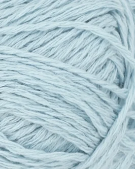 <span class="yarn-title">Line</span> <span class="yarn-color">5930 Lys Blå</span>