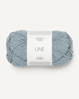 <span class="yarn-title">Line</span> <span class="yarn-color">6531 Isblå</span>