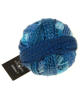 <span class="yarn-title">Edition 3</span> <span class="yarn-color">2362 Blauschleier</span>
