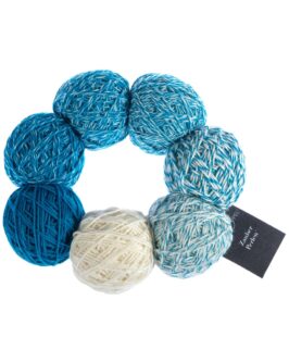 <span class="yarn-title">Zauberperlen®</span> <span class="yarn-color">2413 Samsara</span>