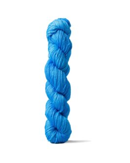 <span class="yarn-title">16 Fingering</span> <span class="yarn-color">BL90 Blau</span>