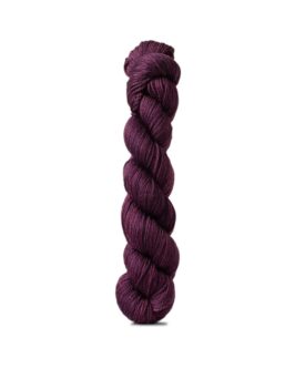 <span class="yarn-title">16 Fingering</span> <span class="yarn-color">P20 Aubergine</span>