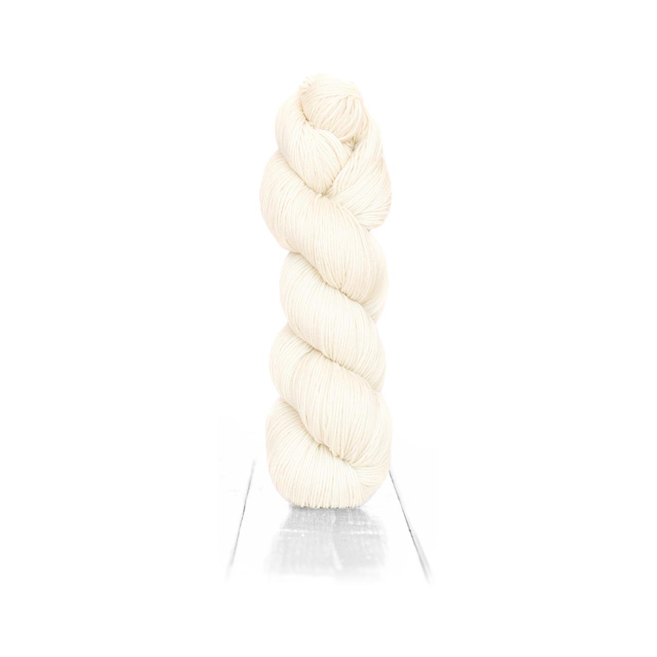 Harvest Fingering Ecru Creme