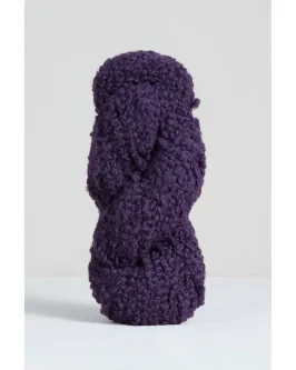 <span class="yarn-title">Lanalpaca</span> <span class="yarn-color">P20 Amethyst</span>