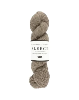 <span class="yarn-title">Fleece Bluefaced Leicester Aran Roving</span> <span class="yarn-color">2 Light Brown</span>